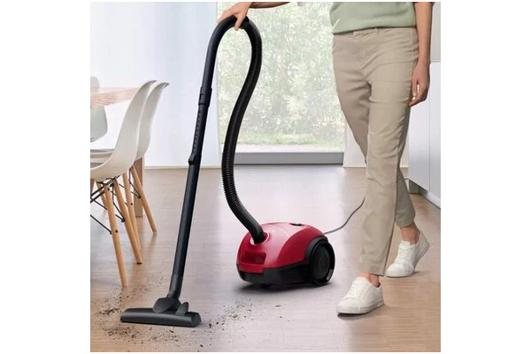 Odkurzacz Bosch BGLS2RD1 tradycyjny workowy 600W czerwony
