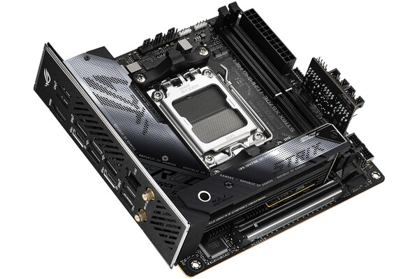 Płyta główna ASUS X670E-I Rog Strix Gaming WiFi Socket AM5 AMD X670 DDR5 Mini-ITX