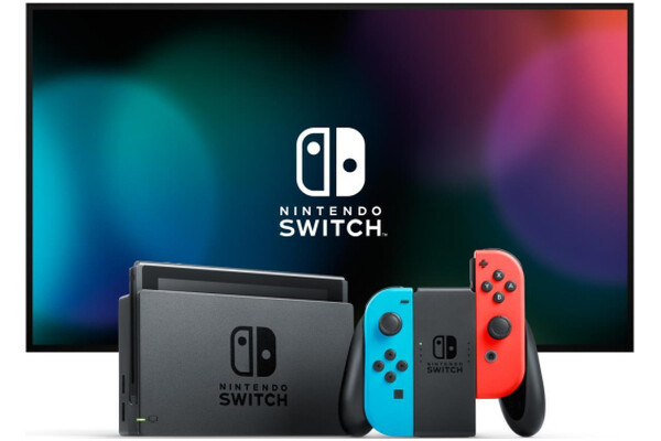 Konsola Nintendo Switch 32GB Czerwono-niebieski + Nintendo Switch Sports + 90 dni Nintendo Switch Online