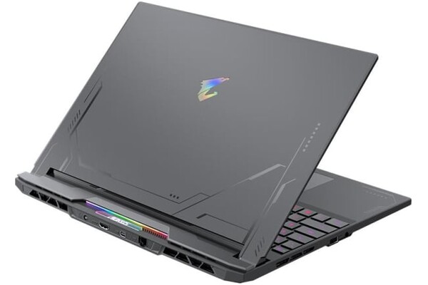 Laptop GIGABYTE Aorus 15X 15.6" Intel Core i9 13980HX NVIDIA GeForce RTX 4070 16GB 960GB SSD M.2 Windows 11 Home