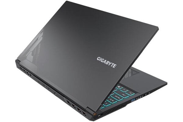 Laptop GIGABYTE G5 15.6" Intel Core i7 13620H NVIDIA GeForce RTX 4060 16GB 1024GB SSD M.2