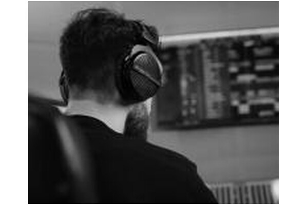Słuchawki beyerdynamic DT990PRO 80 Ohm Edition Nauszne Przewodowe czarny