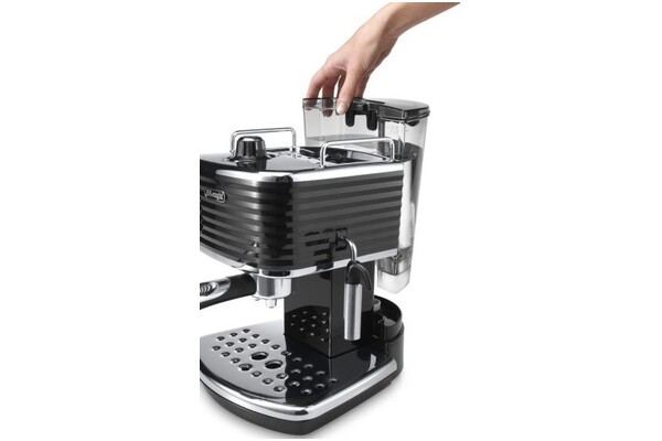 Ekspres De’Longhi Scultura ECZ351BK automatyczny czarny