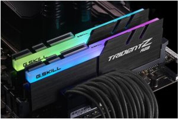 Pamięć RAM G.Skill Trident Z RGB 64GB DDR4 3600MHz Z radiatorem 1.35V 17CL