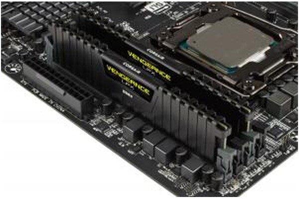 Pamięć RAM CORSAIR Vengeance LPX 32GB DDR4 3600MHz Z radiatorem 18CL