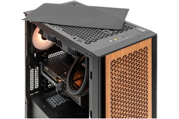 XQUANTUM RS-I7-4070TISWH Creator Intel Core i7 32GB DDR5 NVIDIA GeForce RTX 4070 Ti Super 16GB 2TB SSD Windows 11 Home