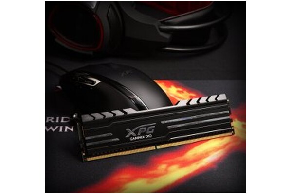 Pamięć RAM Adata XPG Gammix D10 8GB DDR4 3600MHz Z radiatorem 1.35V 16CL