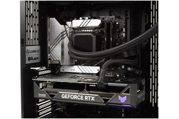 KOMPUTRONIK X713 IEM Intel Core i7 32GB DDR5 NVIDIA GeForce RTX 4070 Ti 12GB 2TB SSD brak