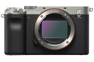 Aparat bezlusterkowy Sony ILCE-7C - srebrny