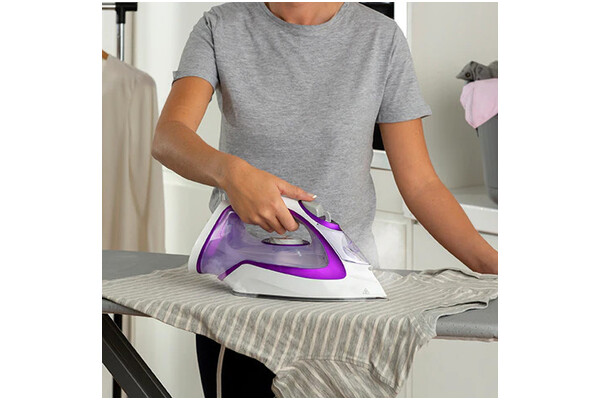 Żelazko parowe Morphy Richards 302000 TurboGlide 2800W