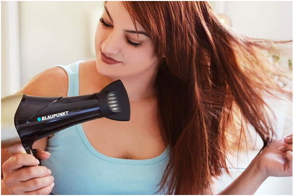 Suszarka Blaupunkt HDA601GD 2200W kolor Czarno-różowy