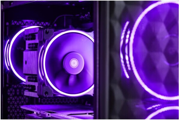 G4M3R G4M3R HERO HERO 32GB DDR5 NVIDIA GeForce RTX 4060 Ti 8GB 1TB SSD brak