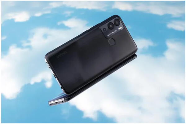 Smartfon Infinix Hot 12i czarny 6.60" 4.0GB/64.0GB