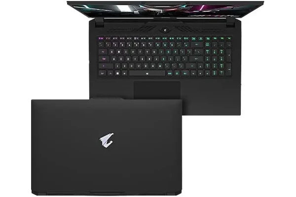 Laptop GIGABYTE Aorus 7 17.3" Intel Core i5 12500H NVIDIA GeForce RTX 4060 16GB 512GB SSD czarny