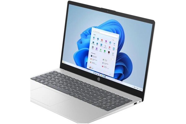 Laptop HP HP 15 15.6" Intel Core i5 1334U INTEL Iris Xe 32GB 1TB SSD M.2 Windows 11 Home srebrny