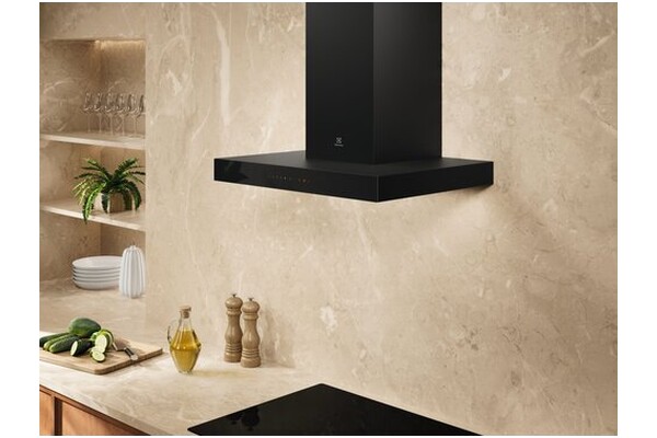 Okap kuchenny Kominowy Electrolux LFT816K 59.8cm czarny