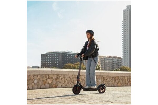 Hulajnoga Cecotec Bongo D40 XL Connected 40.0km czarno-szary