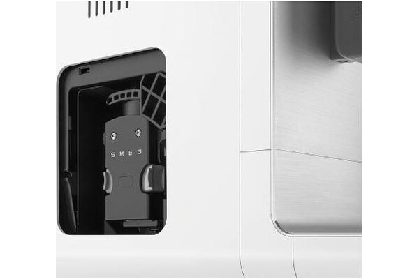 Ekspres Smeg BCC13WHMEU automatyczny biały