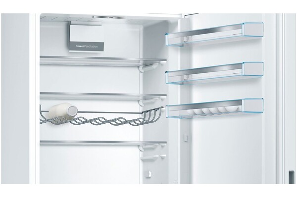 Lodówka Bosch Serie 6 KGE49AWCA