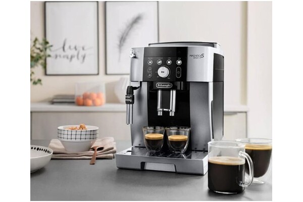 Ekspres De’Longhi Magnifica ECAM25023SB automatyczny czarno-srebrny