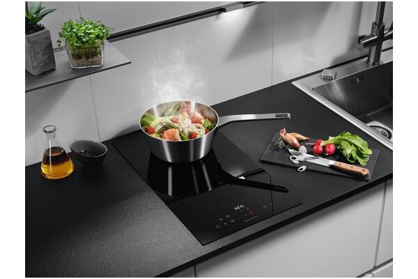 Płyta indukcyjna AEG-Electrolux AE087Płyta