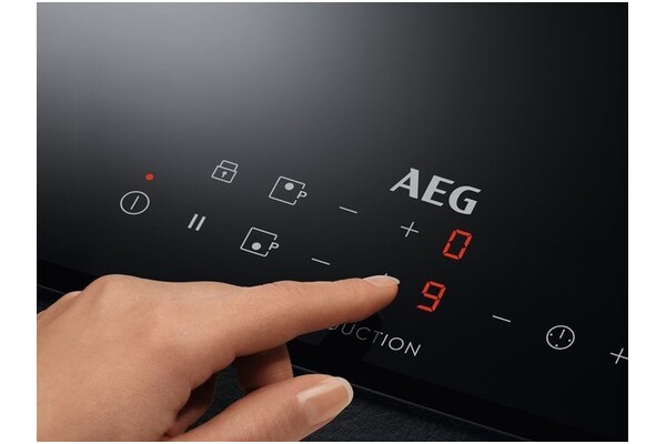 Płyta indukcyjna AEG-Electrolux AE087Płyta