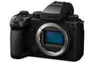 Aparat bezlusterkowy Panasonic S5