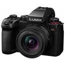 Aparat bezlusterkowy Panasonic DC-S5 + 18-40mm