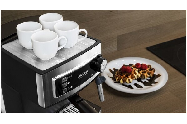 Ekspres Cecotec Cafelizzia automatyczny srebrny