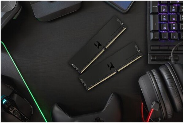 Pamięć RAM GoodRam IRDM Pro 32GB DDR4 3600MHz Z radiatorem 18CL