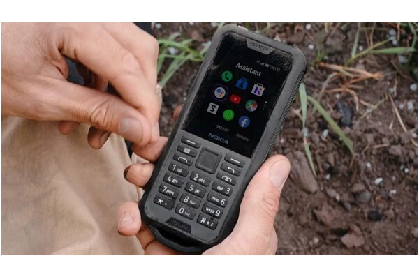 Smartfon NOKIA 800 czarny 2.40" 0.5GB/4.0GB