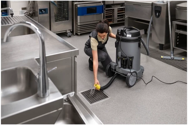 Odkurzacz Karcher NT48 tradycyjny workowy 1380W szary