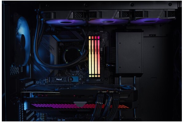 Pamięć RAM Kingston Fury Beast RGB 32GB DDR5 5600MHz Z radiatorem 1.25V
