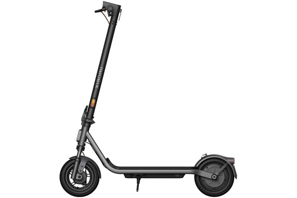 Hulajnoga Xiaomi Scooter 6 45.0km czarny
