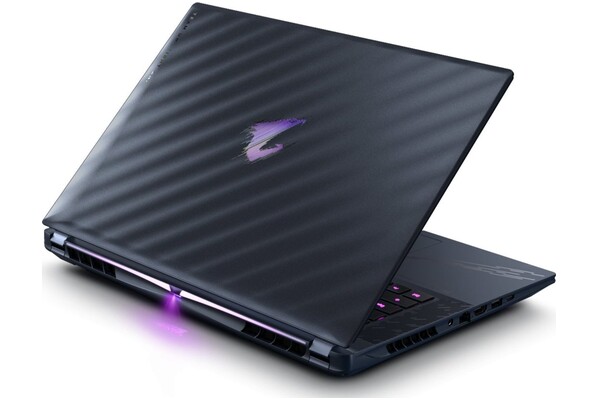 Laptop GIGABYTE Aorus 16.0" Intel Core Ultra 9-275HX NVIDIA GeForce RTX 5070 Ti 32GB 1TB SSD M.2 Windows 11 Professional czarny