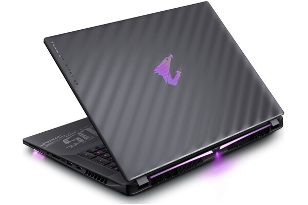Laptop GIGABYTE Aorus 18.0" Intel Core Ultra 9-275HX NVIDIA GeForce RTX 5090 32GB 1TB SSD M.2 Windows 11 Professional czarny