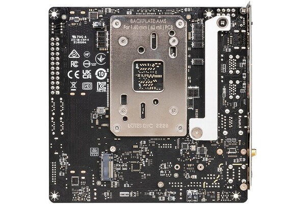 Płyta główna MSI B650I MPG Edge Socket AM5 AMD B650 DDR5 Mini-ITX