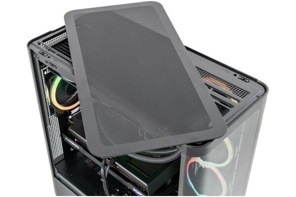 Mad Dog MADDOGAQUARIUS-A01DR32 AMD Ryzen 7 32GB DDR5 AMD Radeon RX 9070 XT 16GB 1TB SSD brak