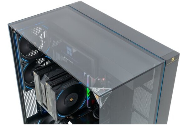 Mad Dog MADDOGTR-A01DR32 AMD Ryzen 7 32GB DDR5 AMD Radeon RX 9070 XT 16GB 1TB SSD brak