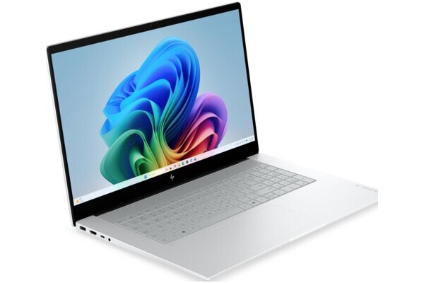 Laptop HP Omnibook X 17.3" Intel Core Ultra 5-325 Intel 16GB 512GB SSD Windows 11 Home srebrny