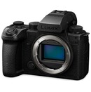 Aparat bezlusterkowy Panasonic S5II - czarny