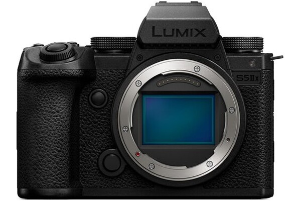 Aparat bezlusterkowy Panasonic S5II - czarny