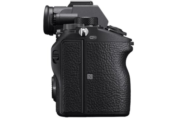 Aparat bezlusterkowy Sony ILCE-7 III - czarny