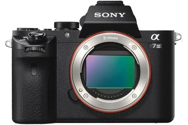 Aparat bezlusterkowy Sony ILCE-7 III + 24-105