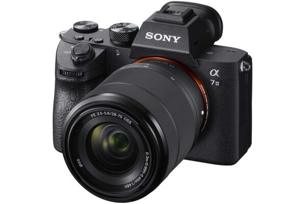 Aparat bezlusterkowy Sony ILCE-7 III + 28-70