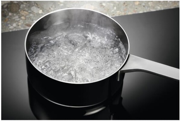 Płyta indukcyjna Electrolux EIS62443 SenseBoil