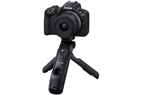 Aparat bezlusterkowy CANON EOS R50 + RF-S 18-45mm IS STM Creator