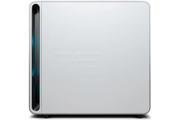 DELL Alienware 16GB DDR5 NVIDIA GeForce RTX 5090 32GB 2TB SSD Windows 11 Home