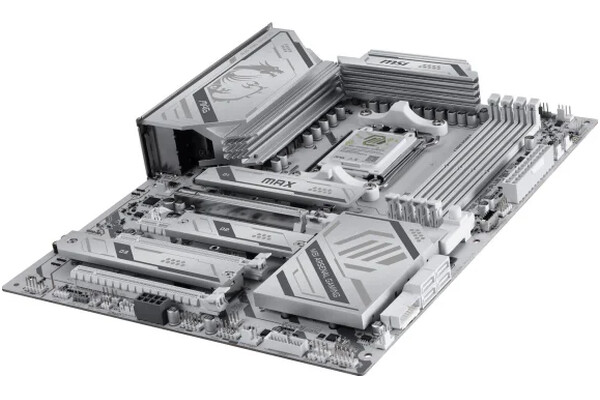 Płyta główna MSI X870E Gaming Plus Max WiFi Socket AM5 X870E DDR5 ATX