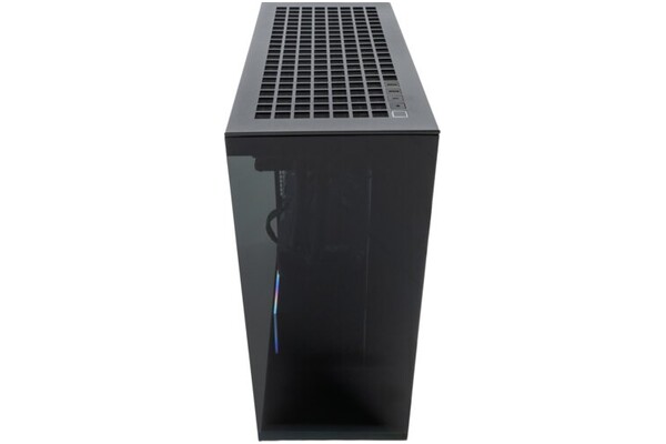 Mad Dog ARCTIC-U01WR64WP 64GB DDR5 NVIDIA GeForce RTX 5090 32GB 4TB SSD Windows 11 Professional